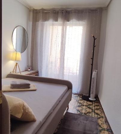 Habitacion Con Balcon Privado. Daire Valensiya Dış mekan fotoğraf