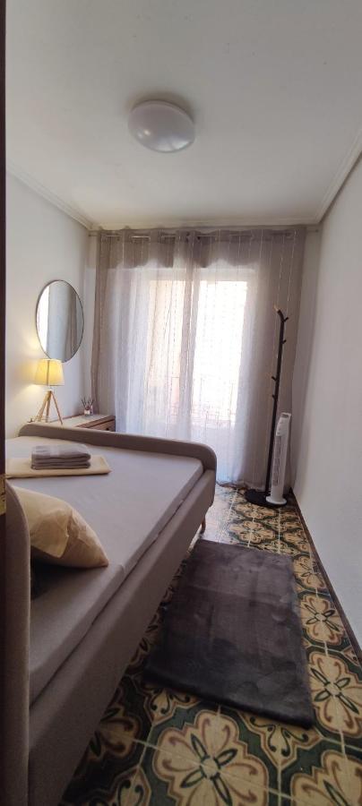 Habitacion Con Balcon Privado. Daire Valensiya Dış mekan fotoğraf